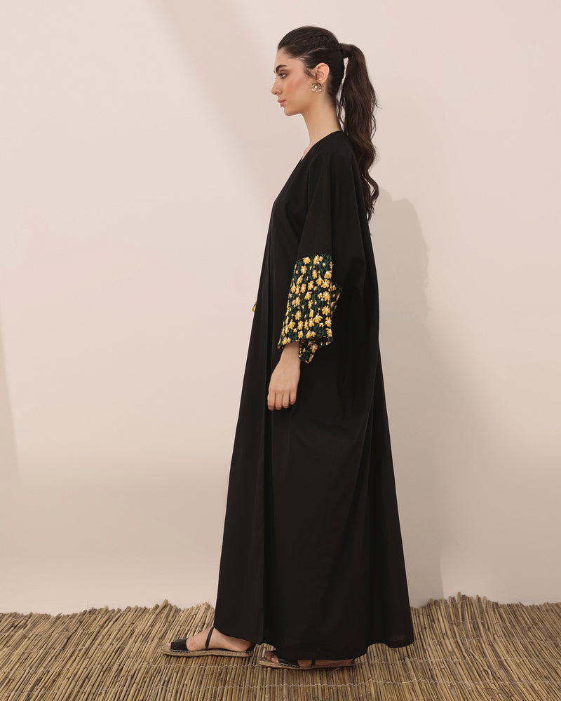 Semi mariposa linen abaya with embroidered daisy flowers cuff