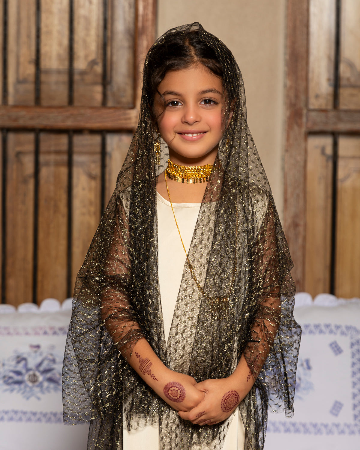 Koufeya print tulle abaya