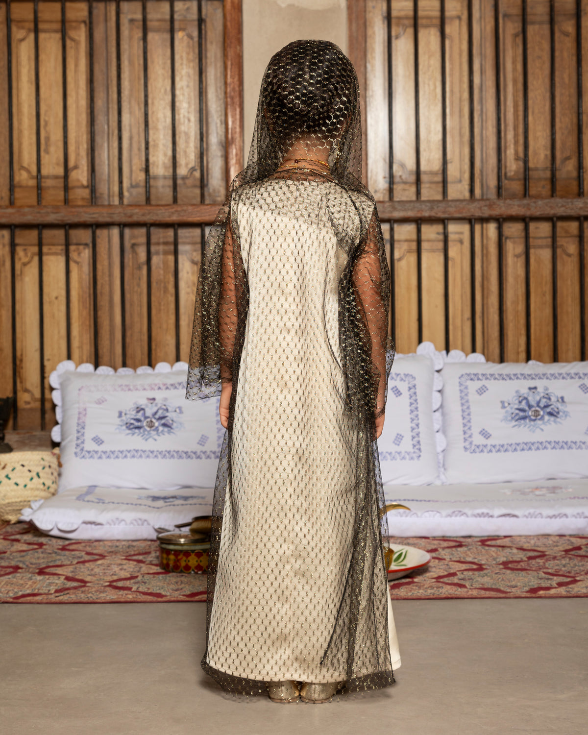 Koufeya print tulle abaya