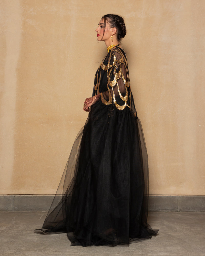 Embroidered tulle abaya in gold + black with cape sillhoute