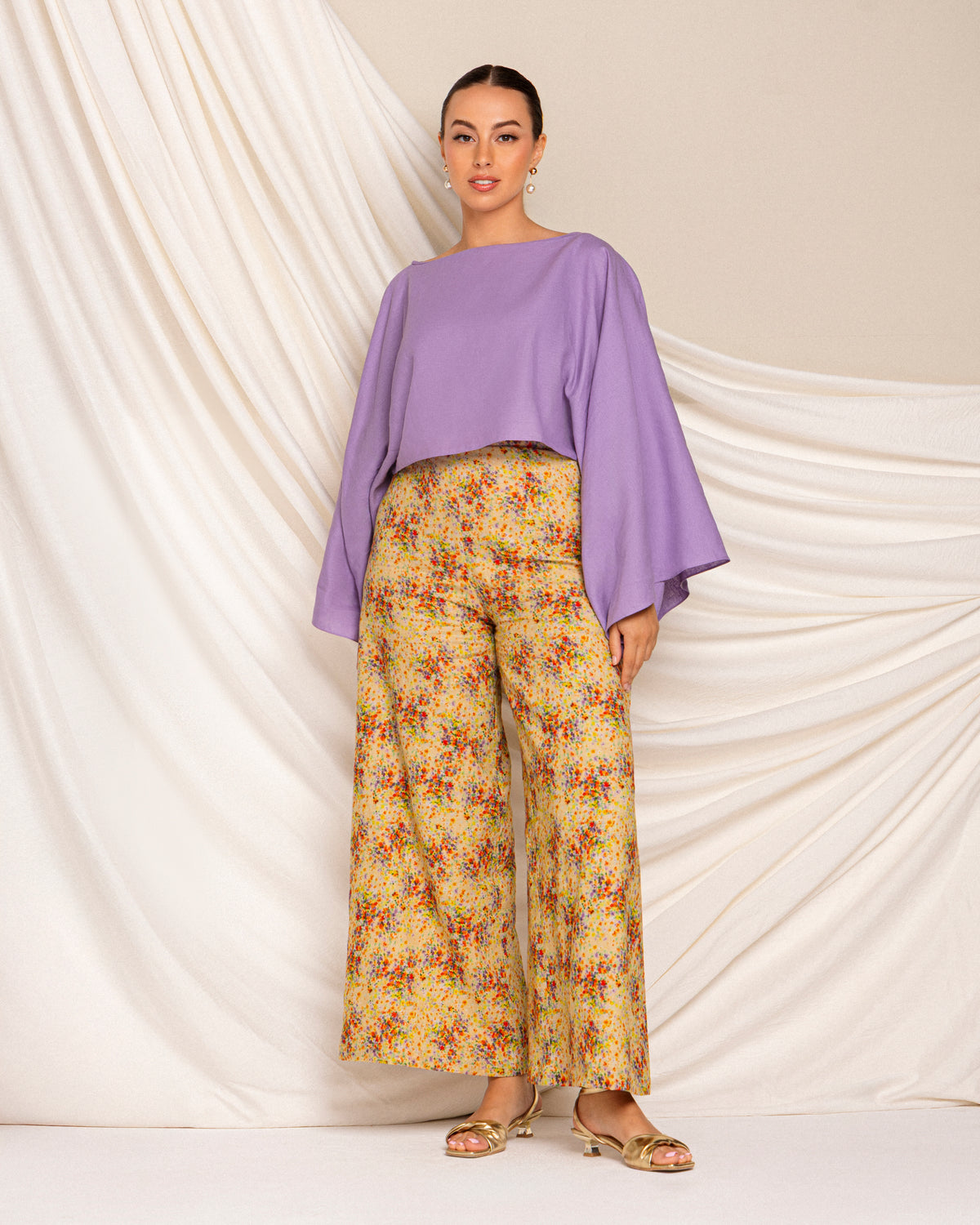Wide legged printed floral linen pants