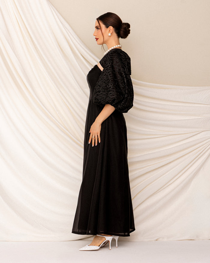 Plain organza dress with organza lace sleeves