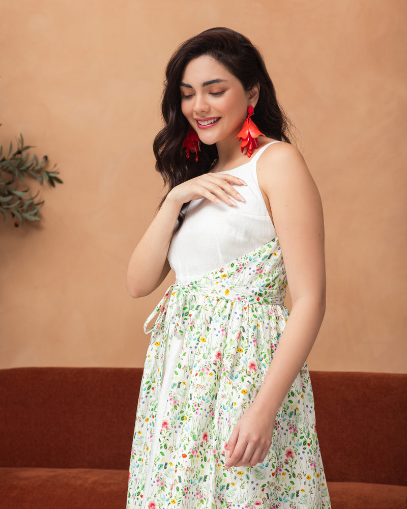 Sleeveless linen wrap dress with pockets