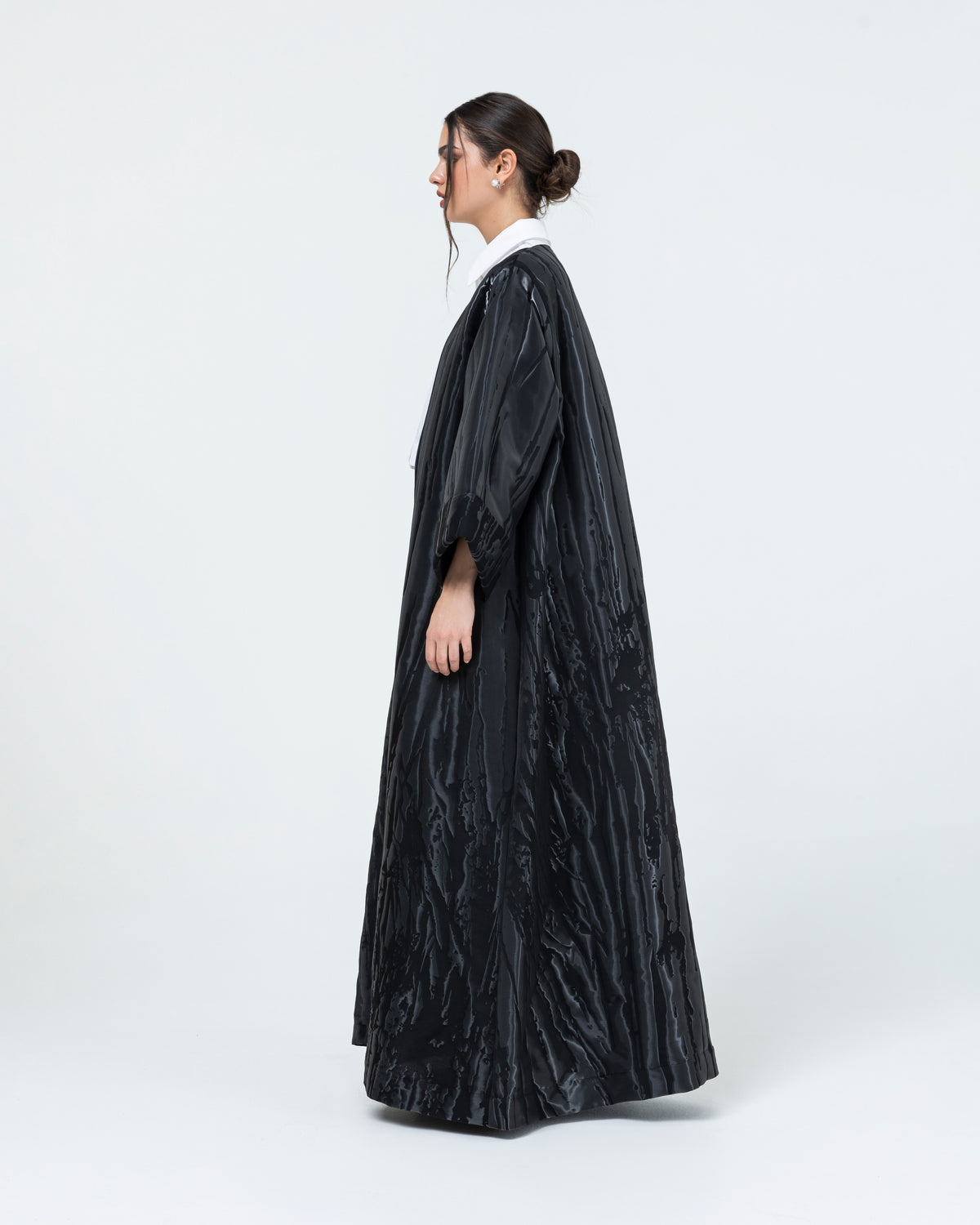 Soft jacquard with silver metallic branches with folded cuff classic abaya