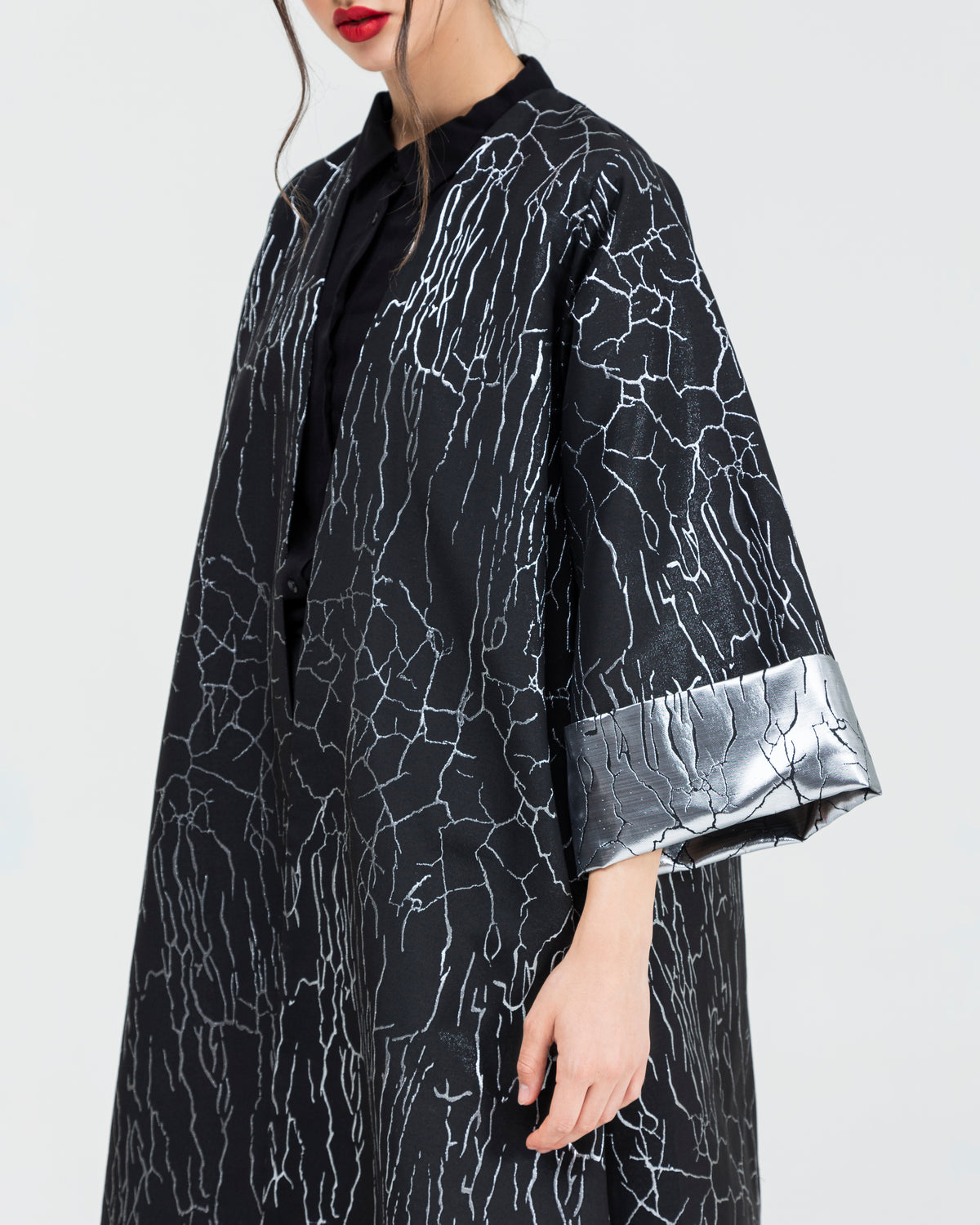 Soft jacquard with silver metallic branches with folded cuff classic abaya