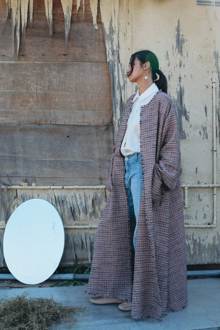 Hand weaved tweed abaya with frayed sleeve, hems and pockets