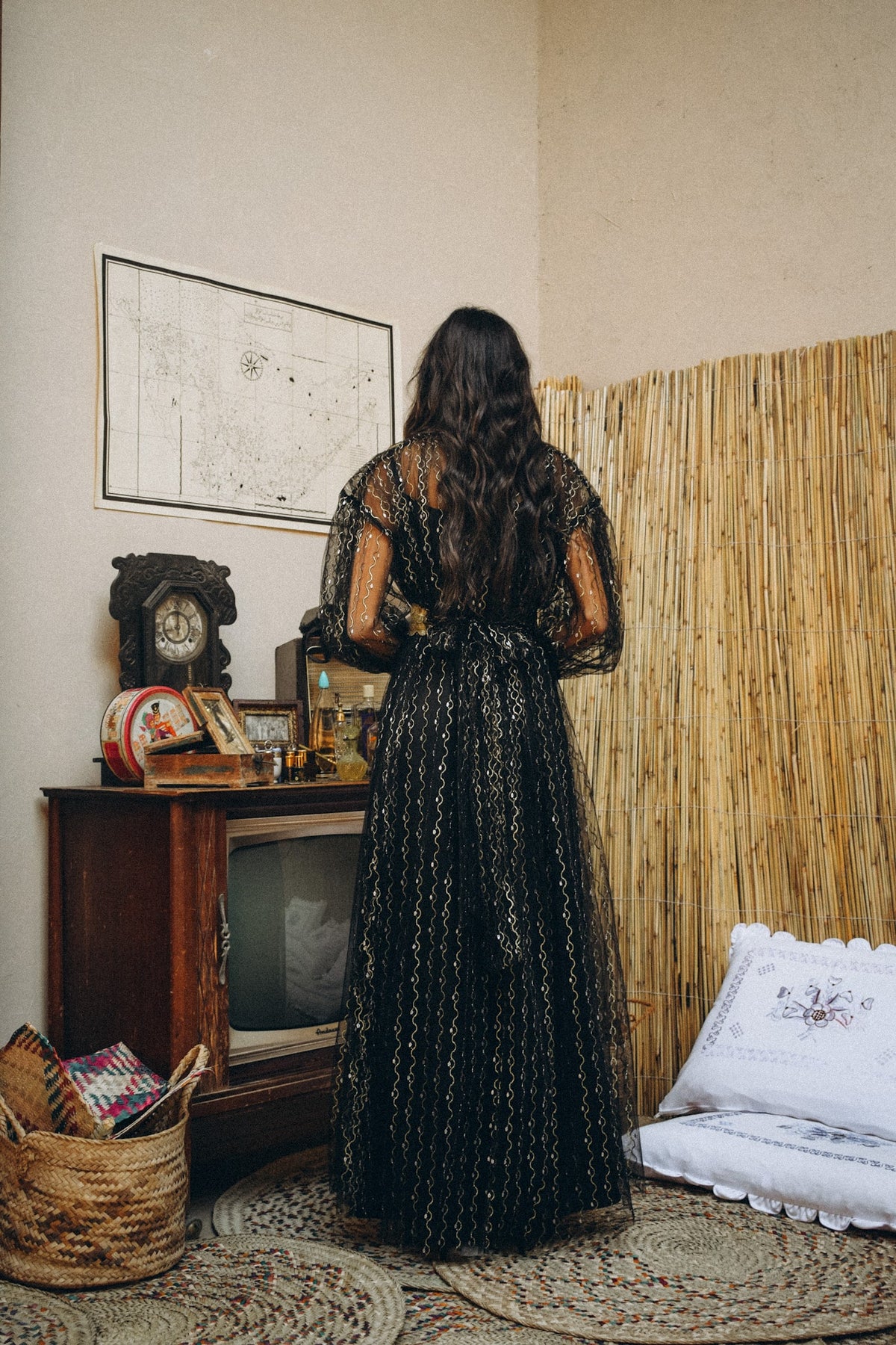 Loose high neck tulle kaftan with trimmings on neckline and cuff