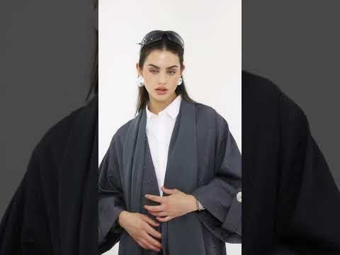 3D textured abaya with sleeve flap
