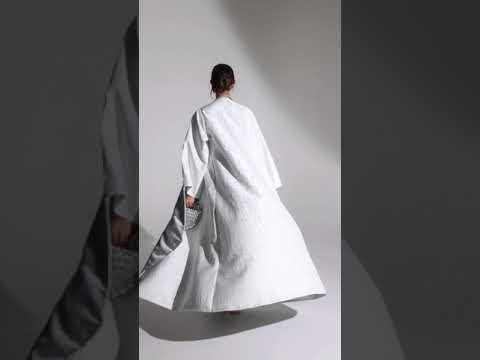 Soft jacquard with metallic silver branches with large, folded lapel classic abaya
