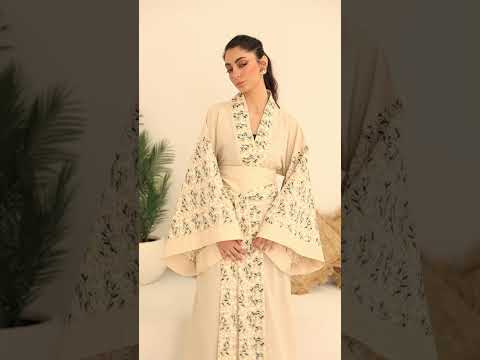 Kimono style linen abaya with daisy embroidered flowers